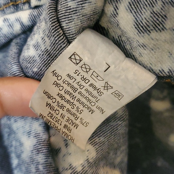 Roma Studio Medium Wash Denim Dress - Picture 7 of 8